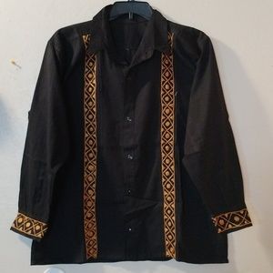 Handmade embroidered long sleeves t-shirt. It's new without tag. Size XL